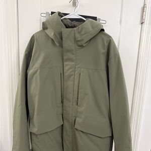 Uniqlo Men's Sage Green Down Jacket